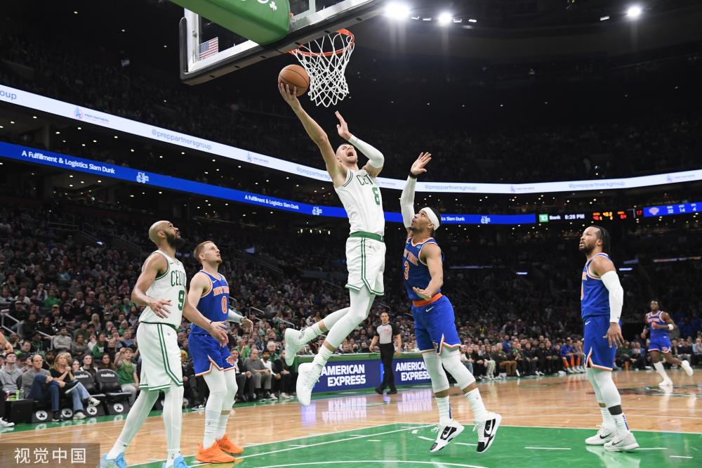 球迷们仍需 球迷们仍需